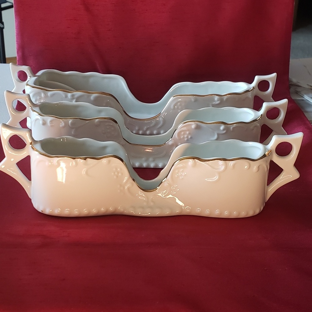 Silverware holder's 3 piece set